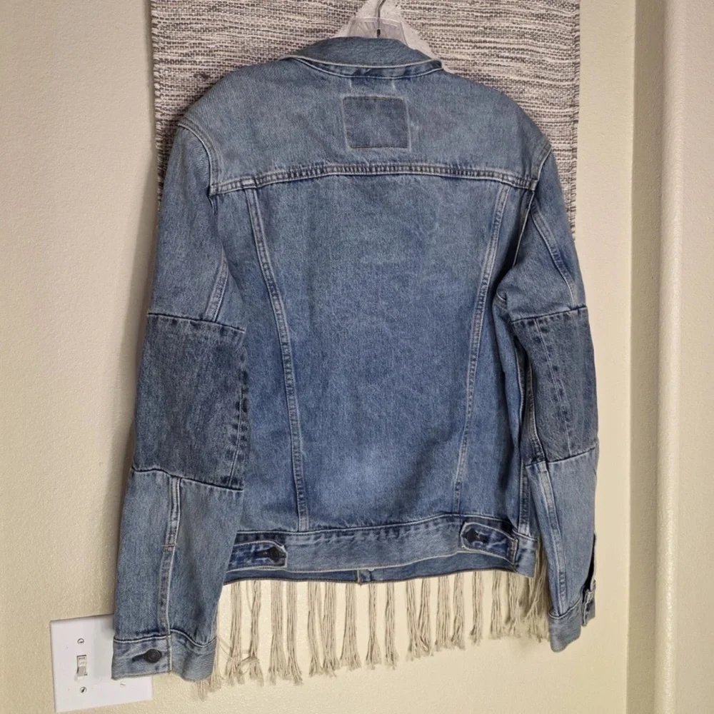 Levi's Men's Light Blue Denim Jacket - Picture 3 of 8